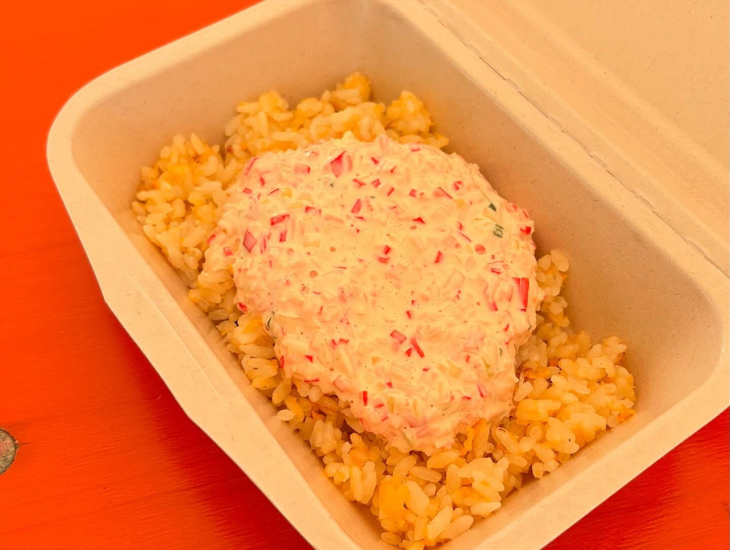 今日は明日の子供の誕生日のための買い出しに出かけました🎂✨